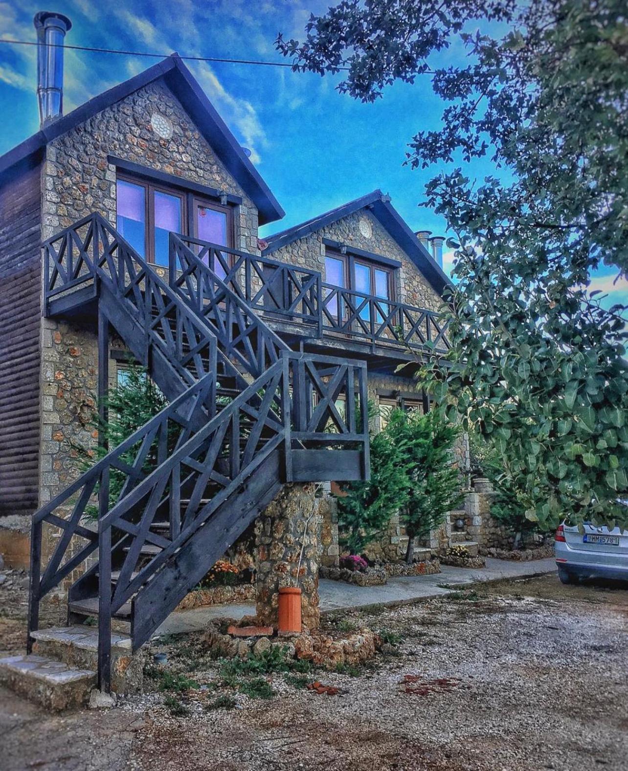 Anilia Guesthouse Synikia Mesi Trikalon Exterior photo