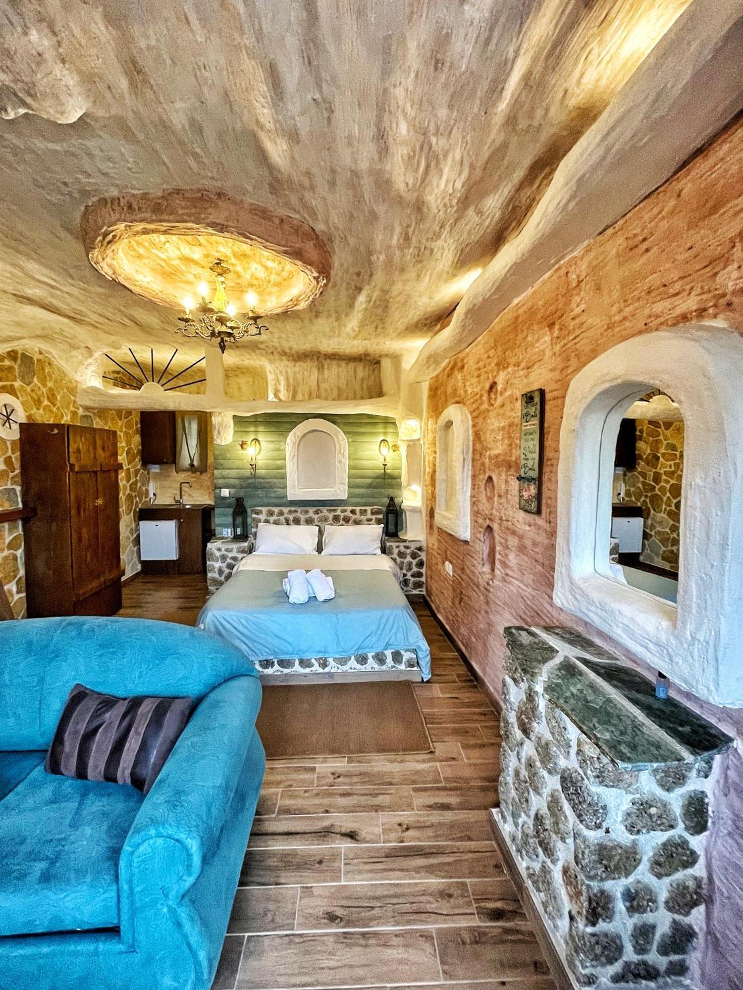 Anilia Guesthouse Synikia Mesi Trikalon Exterior photo