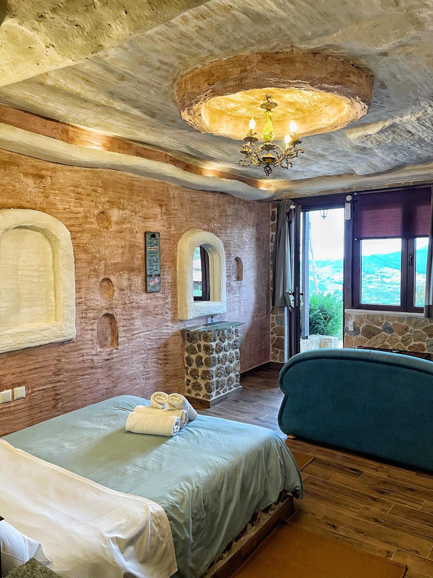 Anilia Guesthouse Synikia Mesi Trikalon Exterior photo