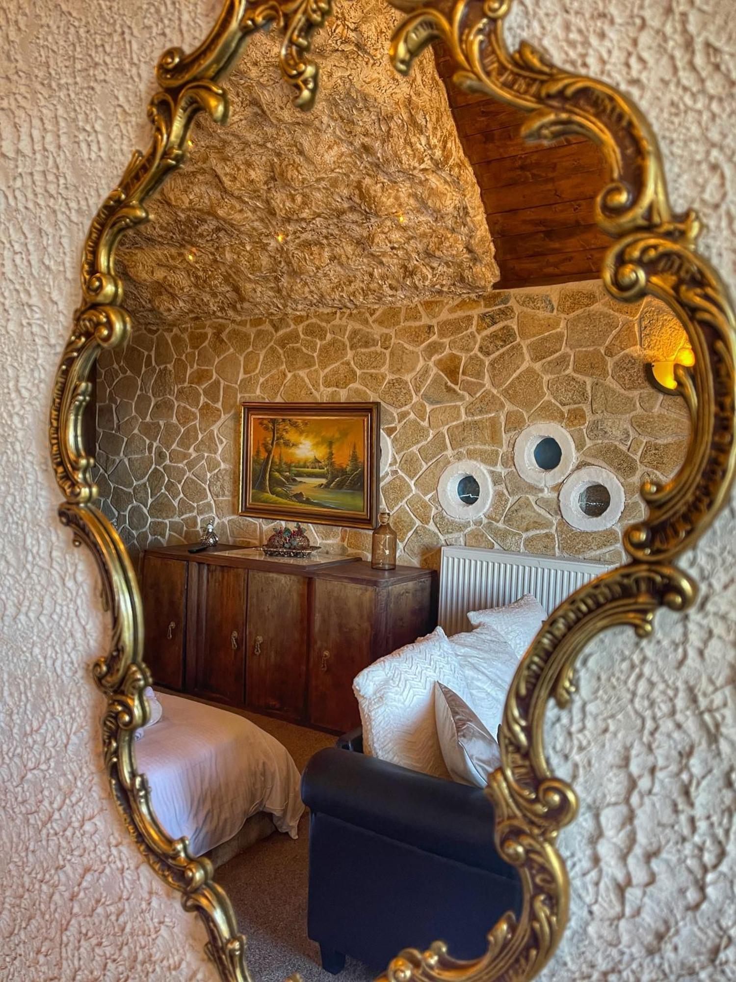 Anilia Guesthouse Synikia Mesi Trikalon Exterior photo